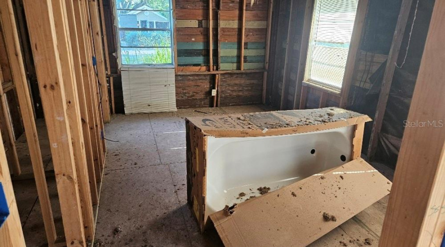 Clearwater, Florida 33756, 3 Bedroom Bedrooms, ,2 Bathroombathrooms,Residential,For Sale,Patterson,0,Mfrom731147
