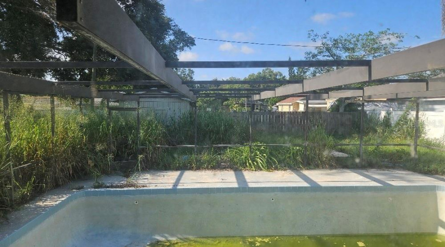 Clearwater, Florida 33756, 3 Bedroom Bedrooms, ,2 Bathroombathrooms,Residential,For Sale,Patterson,0,Mfrom731147