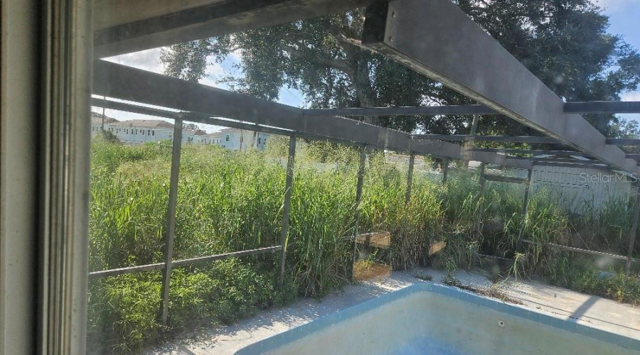 Clearwater, Florida 33756, 3 Bedroom Bedrooms, ,2 Bathroombathrooms,Residential,For Sale,Patterson,0,Mfrom731147