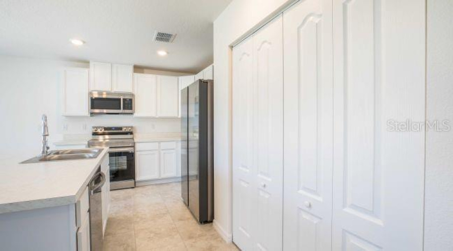 Model Home - Actual Features May Vary.