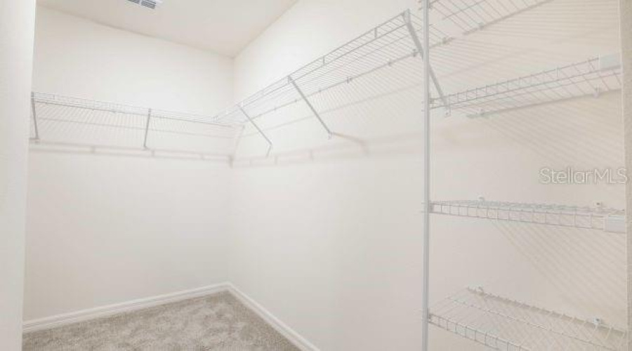 Model Home - Actual Features May Vary.