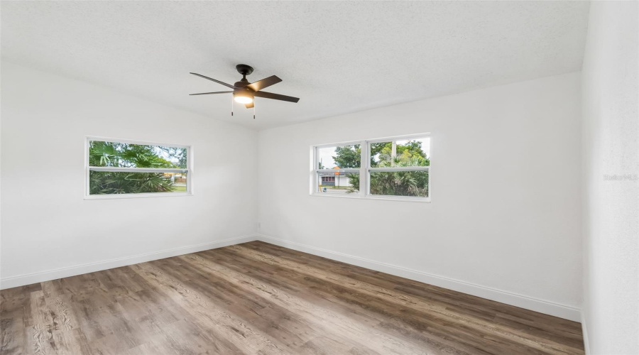 Orlando, Florida 32805, 3 Bedroom Bedrooms, ,2 Bathroombathrooms,Residential,For Sale,Tampa,0,Mfro6436662
