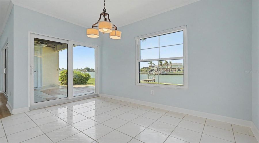 Treasure Island, Florida 33706, 2 Bedroom Bedrooms, ,1 Bathroombathrooms,Residential,For Sale,Plaza Seville,0,Mfrtb8542387