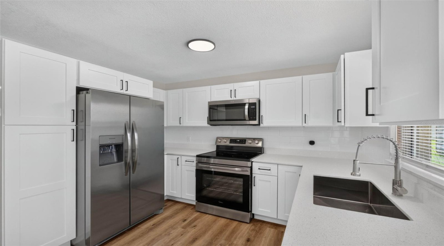 Bartow, Florida 33830, 4 Bedroom Bedrooms, ,2 Bathroombathrooms,Residential,For Sale,Travis,0,Mfrtb8542790