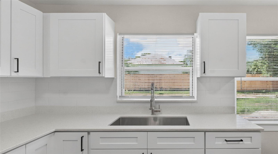 Bartow, Florida 33830, 4 Bedroom Bedrooms, ,2 Bathroombathrooms,Residential,For Sale,Travis,0,Mfrtb8542790