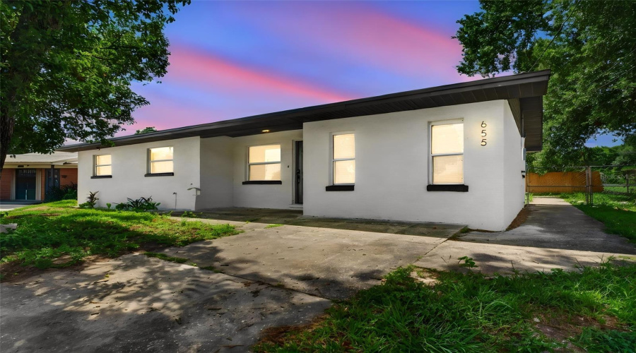 Bartow, Florida 33830, 4 Bedroom Bedrooms, ,2 Bathroombathrooms,Residential,For Sale,Travis,0,Mfrtb8542790