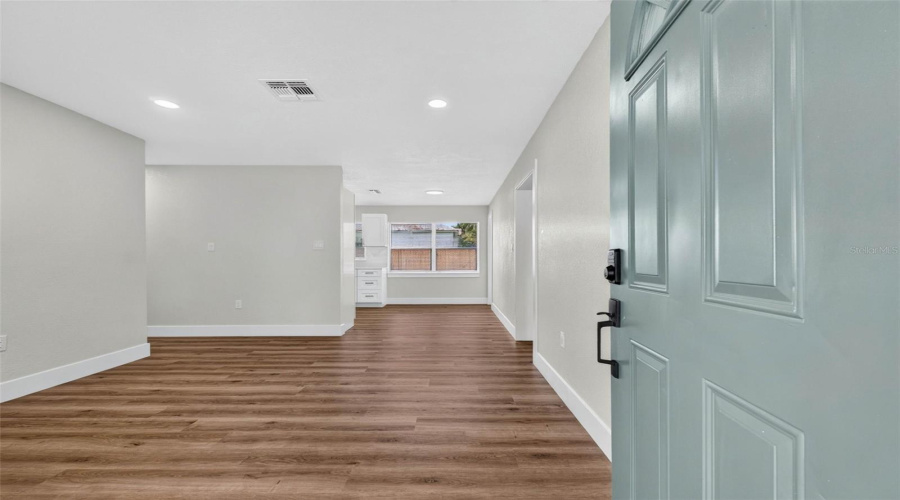 Bartow, Florida 33830, 4 Bedroom Bedrooms, ,2 Bathroombathrooms,Residential,For Sale,Travis,0,Mfrtb8542790