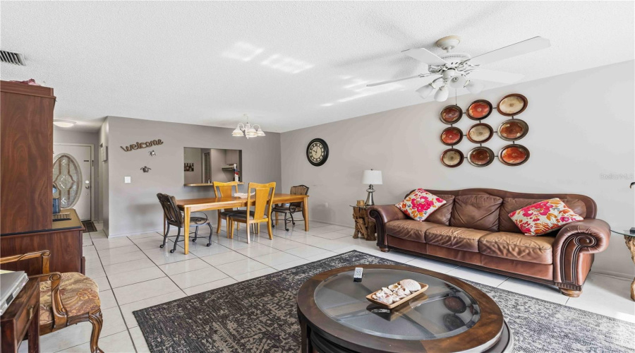 Sarasota, Florida 34242, 2 Bedroom Bedrooms, ,2 Bathroombathrooms,Residential,For Sale,Midnight Pass,0,Mfra4704019