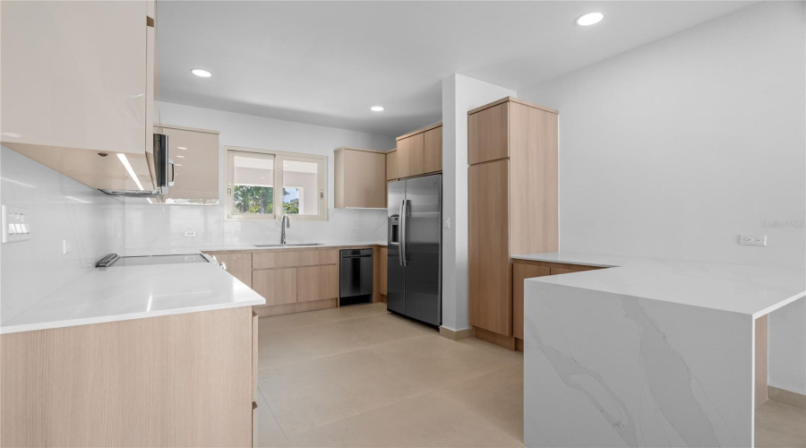 Dorado, Puerto Rico 00646, 3 Bedroom Bedrooms, ,3 Bathroombathrooms,Residential,For Sale,Calle Madre Perla,0,Mfrpr9123720