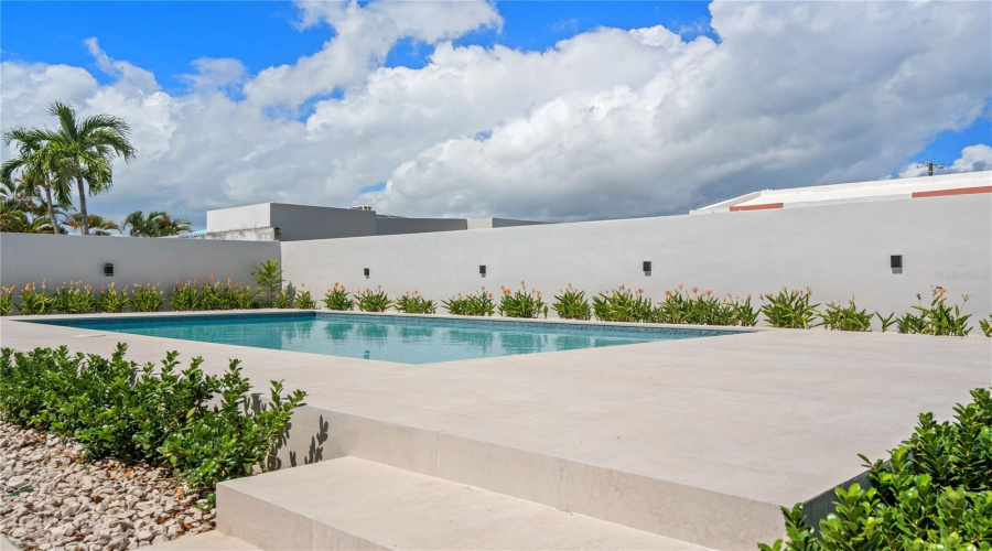 Dorado, Puerto Rico 00646, 3 Bedroom Bedrooms, ,3 Bathroombathrooms,Residential,For Sale,Calle Madre Perla,0,Mfrpr9123720