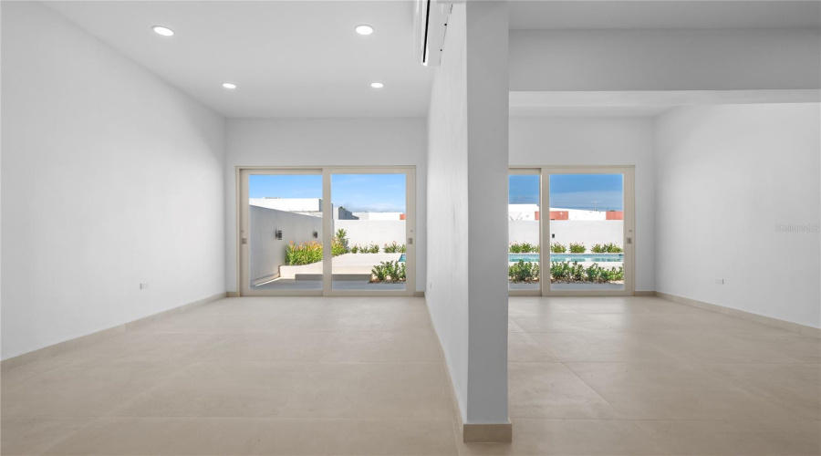 Dorado, Puerto Rico 00646, 3 Bedroom Bedrooms, ,3 Bathroombathrooms,Residential,For Sale,Calle Madre Perla,0,Mfrpr9123720