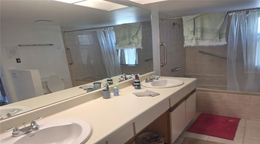 Tarpon Springs, Florida 34689, 2 Bedroom Bedrooms, ,2 Bathroombathrooms,Residential,For Sale,Florida,0,Mfrtb8542712