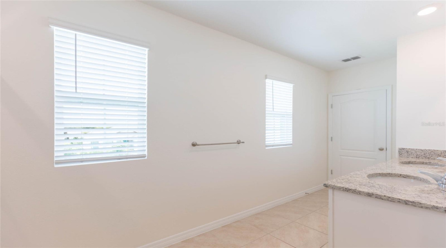 Auburndale, Florida 33823, 4 Bedroom Bedrooms, ,2 Bathroombathrooms,Residential,For Sale,Autumn Stream,0,Mfrtb8542684