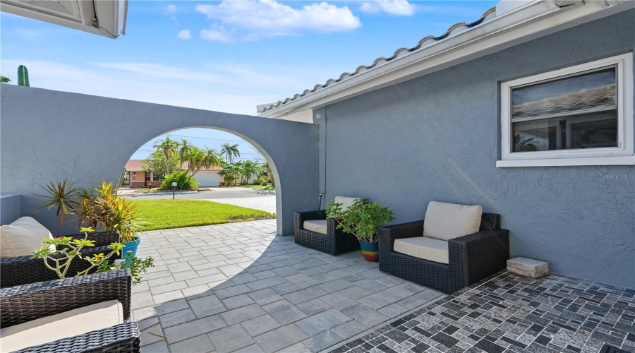 Treasure Island, Florida 33706, 3 Bedroom Bedrooms, ,2 Bathroombathrooms,Residential,For Sale,4Th,0,Mfrtb8542446
