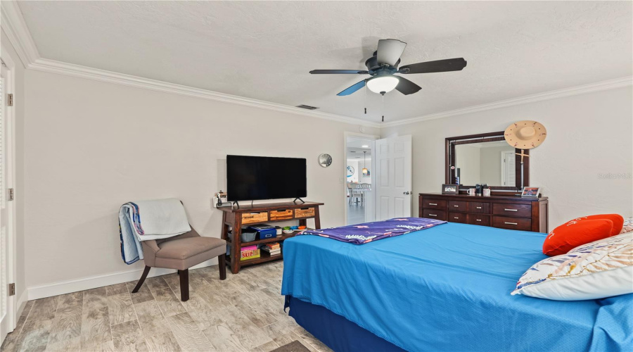 Treasure Island, Florida 33706, 3 Bedroom Bedrooms, ,2 Bathroombathrooms,Residential,For Sale,4Th,0,Mfrtb8542446