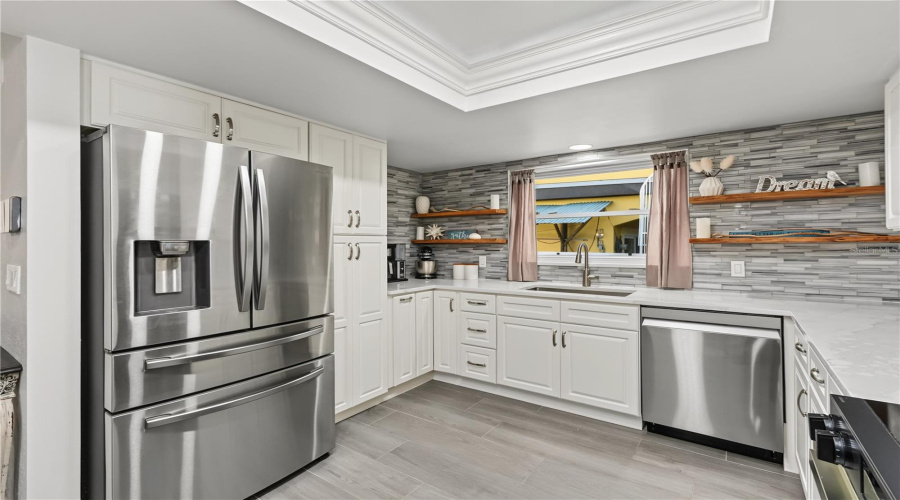 Treasure Island, Florida 33706, 3 Bedroom Bedrooms, ,2 Bathroombathrooms,Residential,For Sale,4Th,0,Mfrtb8542446