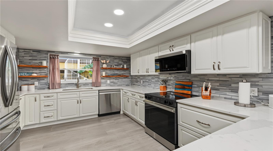 Treasure Island, Florida 33706, 3 Bedroom Bedrooms, ,2 Bathroombathrooms,Residential,For Sale,4Th,0,Mfrtb8542446