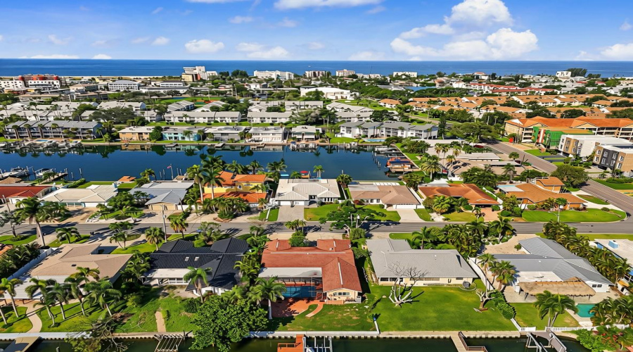Treasure Island, Florida 33706, 3 Bedroom Bedrooms, ,2 Bathroombathrooms,Residential,For Sale,4Th,0,Mfrtb8542446