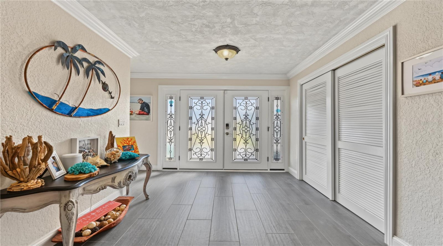 Treasure Island, Florida 33706, 3 Bedroom Bedrooms, ,2 Bathroombathrooms,Residential,For Sale,4Th,0,Mfrtb8542446