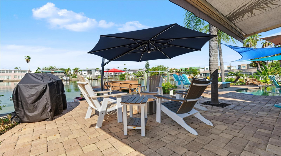 Treasure Island, Florida 33706, 3 Bedroom Bedrooms, ,2 Bathroombathrooms,Residential,For Sale,4Th,0,Mfrtb8542446