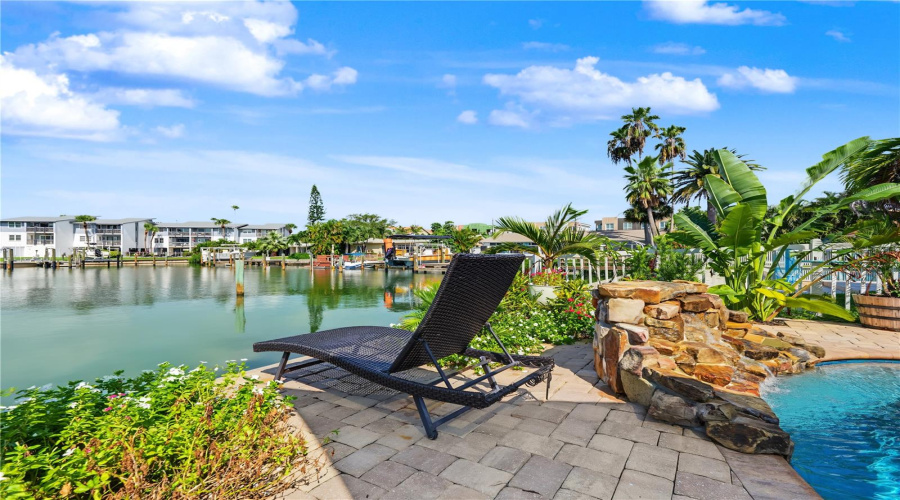 Treasure Island, Florida 33706, 3 Bedroom Bedrooms, ,2 Bathroombathrooms,Residential,For Sale,4Th,0,Mfrtb8542446