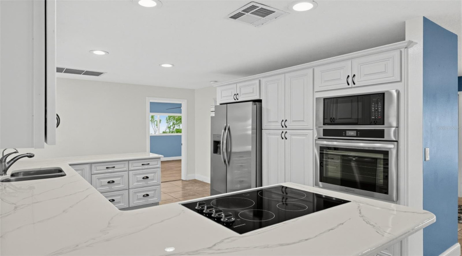 Lake Placid, Florida 33852, 3 Bedroom Bedrooms, ,3 Bathroombathrooms,Residential,For Sale,Mandolin,0,Mfro6436482