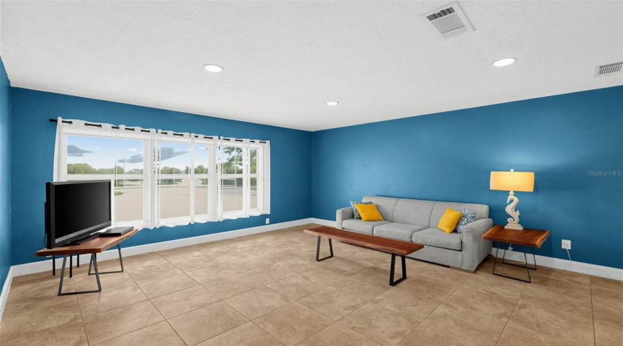 Lake Placid, Florida 33852, 3 Bedroom Bedrooms, ,3 Bathroombathrooms,Residential,For Sale,Mandolin,0,Mfro6436482
