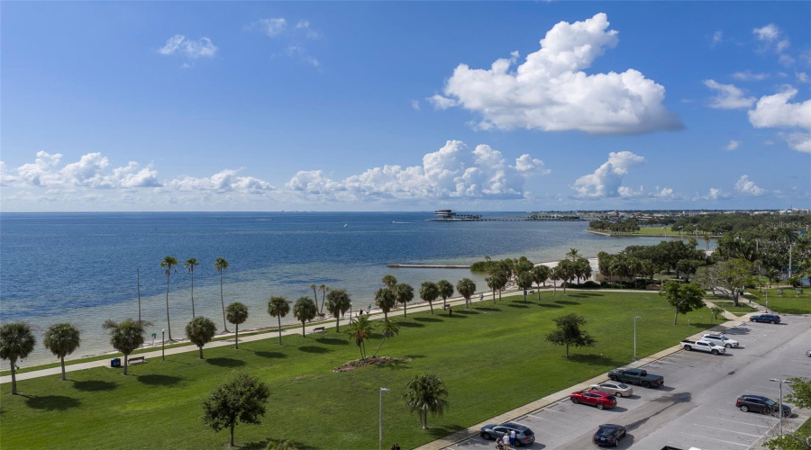 St Petersburg, Florida 33701, 1 Bedroom Bedrooms, ,1 Bathroombathrooms,Residential,For Sale,Shore,0,Mfrtb8542570
