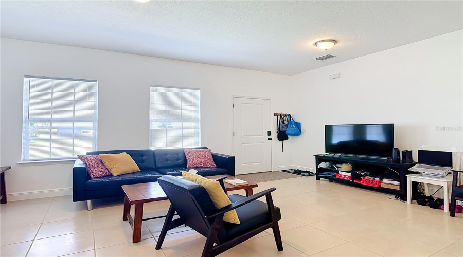 Poinciana, Florida 34759, 3 Bedroom Bedrooms, ,2 Bathroombathrooms,Residential,For Sale,Clearwater,0,Mfro6436539
