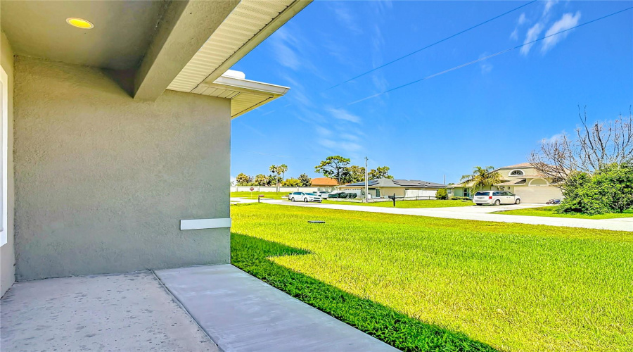 Poinciana, Florida 34759, 3 Bedroom Bedrooms, ,2 Bathroombathrooms,Residential,For Sale,Clearwater,0,Mfro6436539