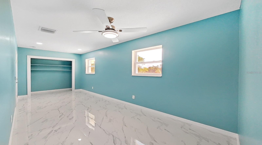 Ruskin, Florida 33570, 3 Bedroom Bedrooms, ,2 Bathroombathrooms,Residential,For Sale,33Rd,0,Mfrtb8542653
