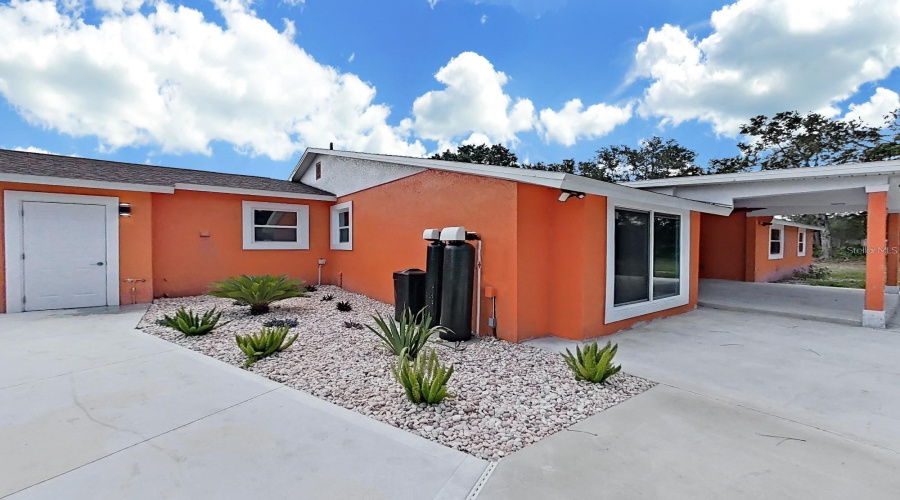 Ruskin, Florida 33570, 3 Bedroom Bedrooms, ,2 Bathroombathrooms,Residential,For Sale,33Rd,0,Mfrtb8542653