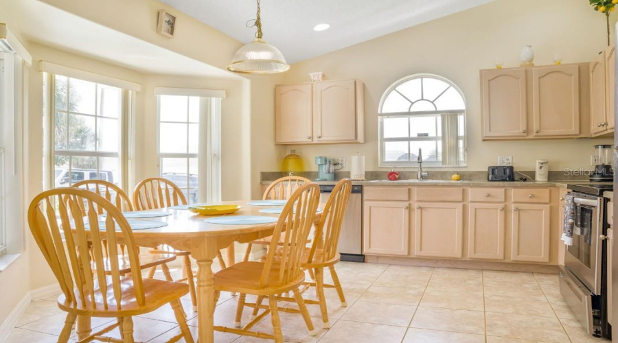 Kissimmee, Florida 34747, 4 Bedroom Bedrooms, ,3 Bathroombathrooms,Residential,For Sale,Luiseno,0,Mfro6436610