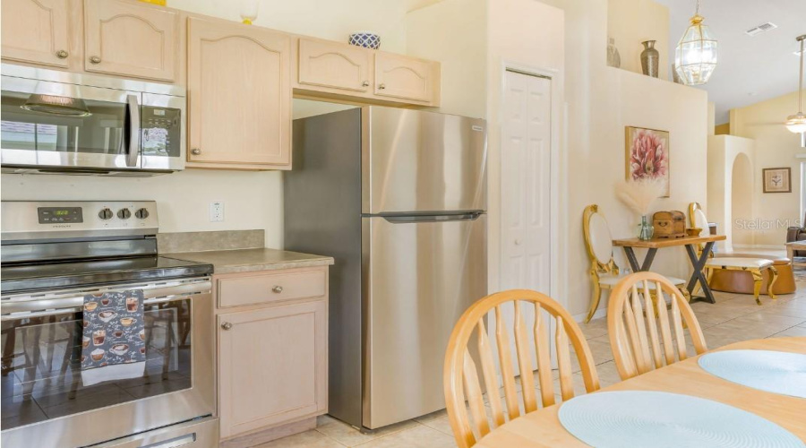Kissimmee, Florida 34747, 4 Bedroom Bedrooms, ,3 Bathroombathrooms,Residential,For Sale,Luiseno,0,Mfro6436610
