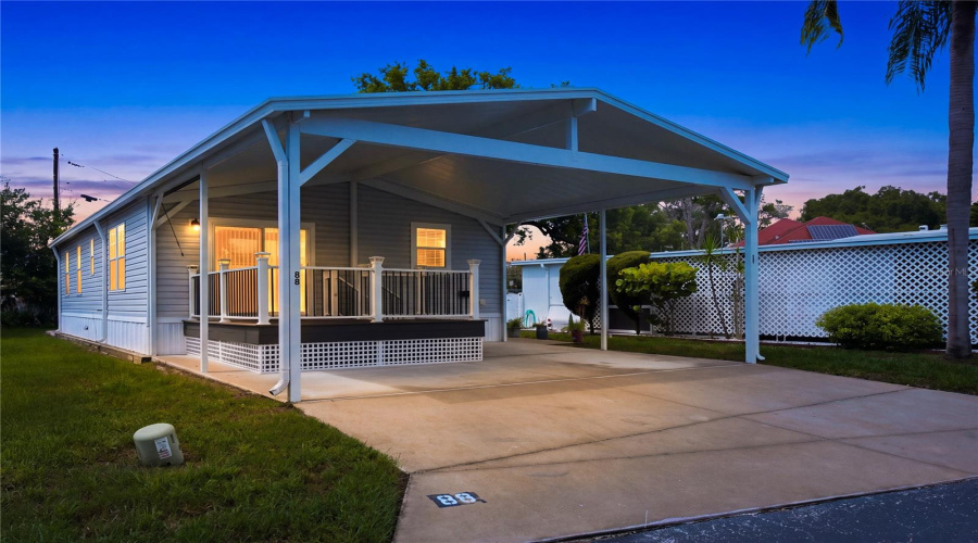 Largo, Florida 33770, 2 Bedroom Bedrooms, ,2 Bathroombathrooms,Residential,For Sale,7Th,0,Mfrtb8539203
