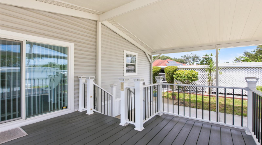 Spacious Covered Front Porch