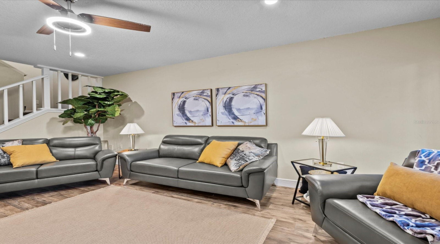 Altamonte Springs, Florida 32714, 3 Bedroom Bedrooms, ,2 Bathroombathrooms,Residential,For Sale,Olive Tree,0,Mfro6436851