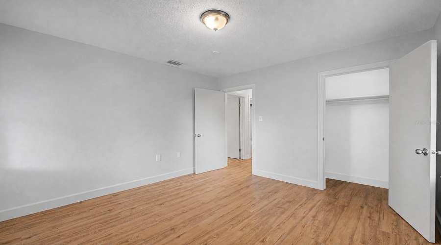 Tampa, Florida 33611, 2 Bedroom Bedrooms, ,1 Bathroombathrooms,Residential,For Sale,Hartnett,0,Mfrtb8542863
