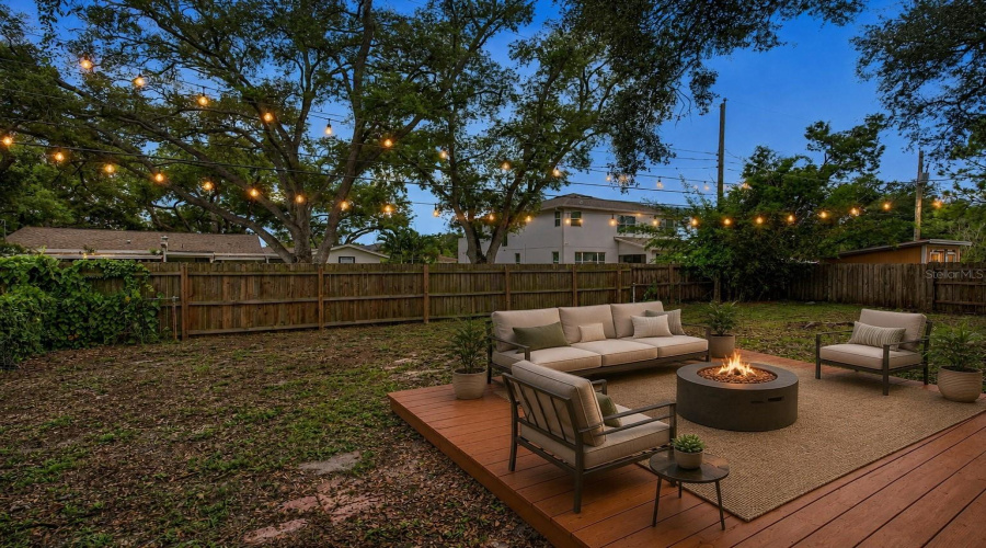 Tampa, Florida 33611, 2 Bedroom Bedrooms, ,1 Bathroombathrooms,Residential,For Sale,Hartnett,0,Mfrtb8542863