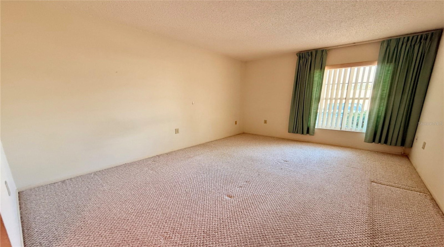New Port Richey, Florida 34653, 2 Bedroom Bedrooms, ,1 Bathroombathrooms,Residential,For Sale,Chesham,0,Mfrtb8535656