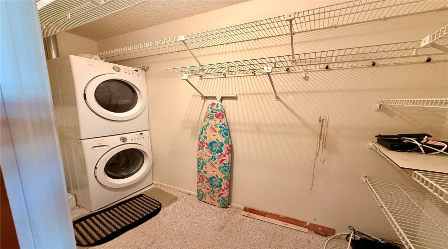 New Port Richey, Florida 34653, 2 Bedroom Bedrooms, ,1 Bathroombathrooms,Residential,For Sale,Chesham,0,Mfrtb8535656