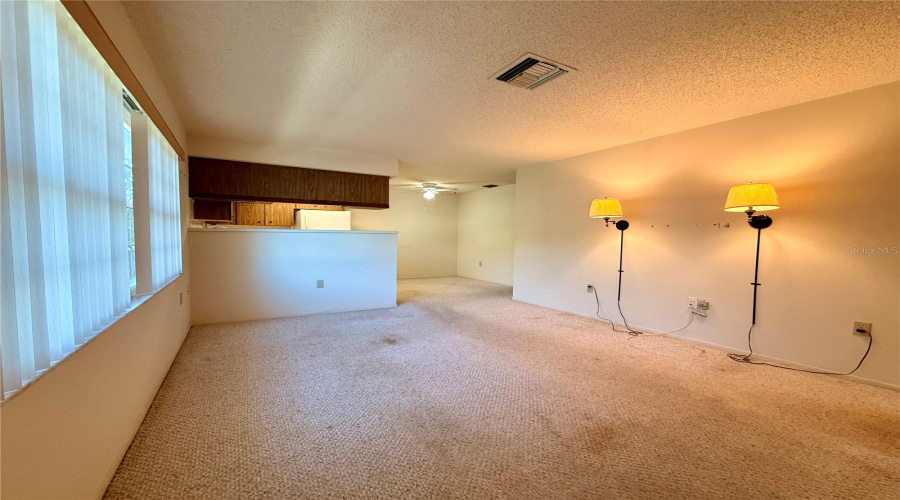 New Port Richey, Florida 34653, 2 Bedroom Bedrooms, ,1 Bathroombathrooms,Residential,For Sale,Chesham,0,Mfrtb8535656
