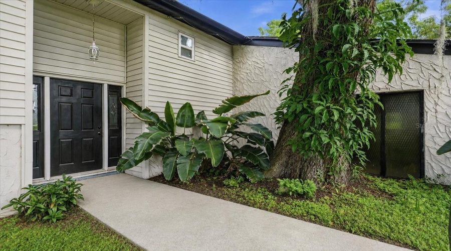 Lakeland, Florida 33813, 4 Bedroom Bedrooms, ,2 Bathroombathrooms,Residential,For Sale,Park,0,Mfrl4964602