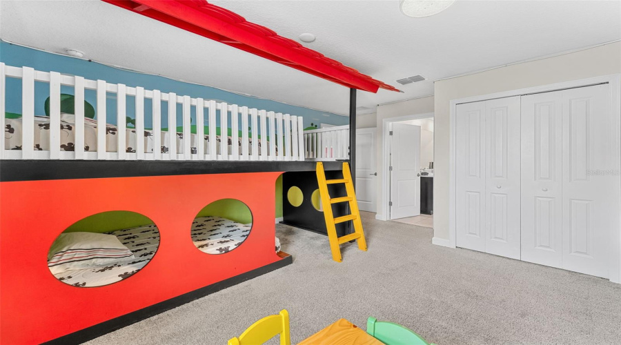 Davenport, Florida 33896, 7 Bedroom Bedrooms, ,5 Bathroombathrooms,Residential,For Sale,Sommerset Hills,0,Mfro6436920