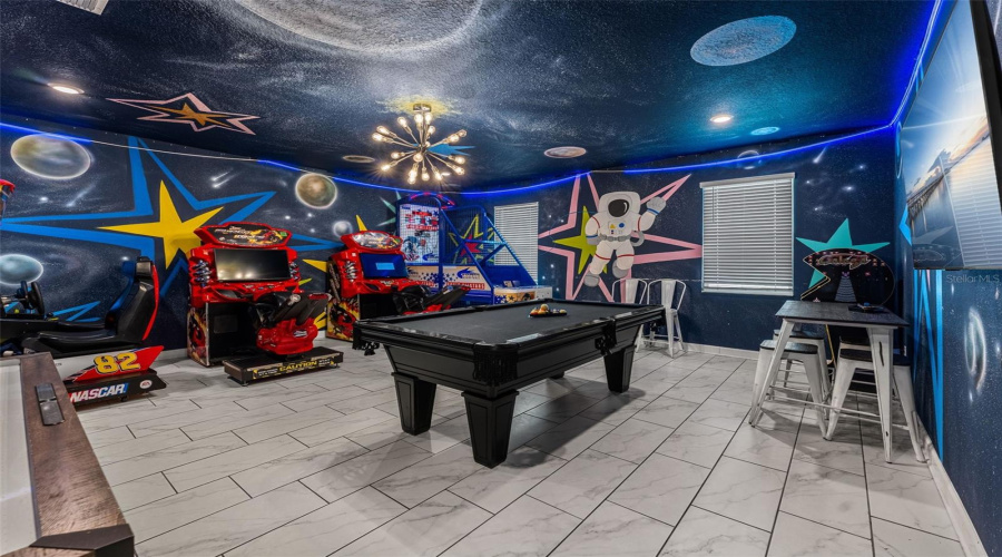 Davenport, Florida 33896, 7 Bedroom Bedrooms, ,5 Bathroombathrooms,Residential,For Sale,Sommerset Hills,0,Mfro6436920