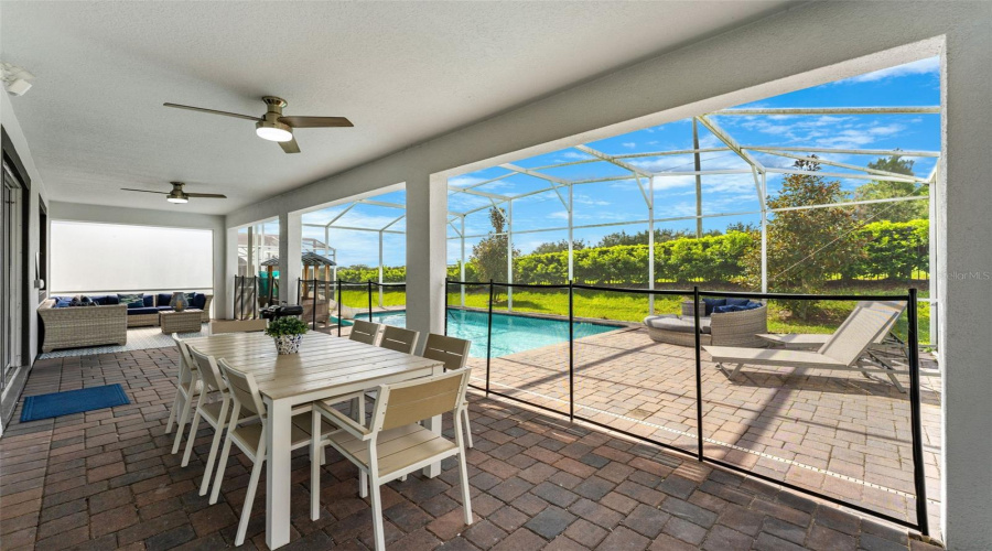 Davenport, Florida 33896, 7 Bedroom Bedrooms, ,5 Bathroombathrooms,Residential,For Sale,Sommerset Hills,0,Mfro6436920