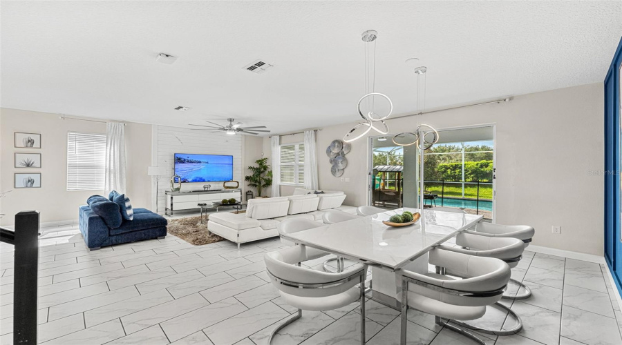 Davenport, Florida 33896, 7 Bedroom Bedrooms, ,5 Bathroombathrooms,Residential,For Sale,Sommerset Hills,0,Mfro6436920