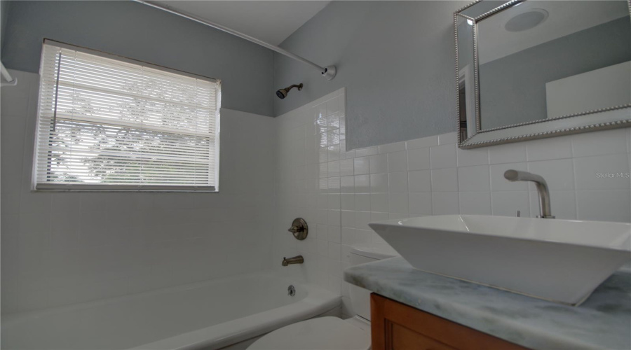St Petersburg, Florida 33702, 2 Bedroom Bedrooms, ,1 Bathroombathrooms,Residential,For Sale,86Th,0,Mfrtb8542879