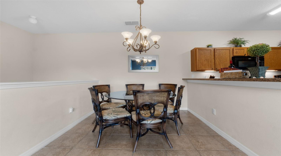 Kissimmee, Florida 34747, 2 Bedroom Bedrooms, ,2 Bathroombathrooms,Residential,For Sale,Oakwater,0,Mfrs5156392