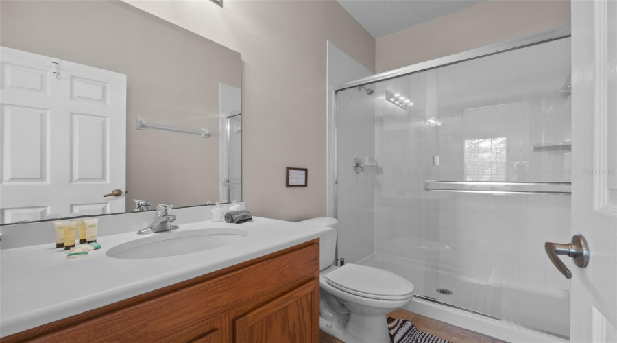 Kissimmee, Florida 34747, 2 Bedroom Bedrooms, ,2 Bathroombathrooms,Residential,For Sale,Oakwater,0,Mfrs5156392